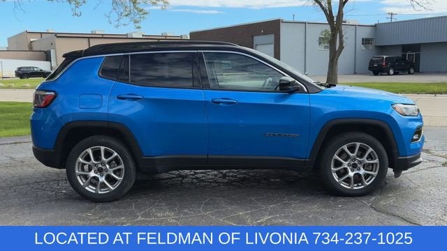 2025 Jeep Compass Limited - Photo 9