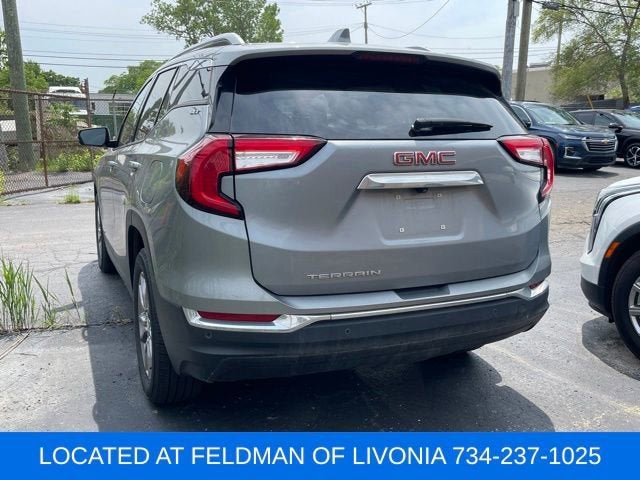 2023 GMC Terrain SLT