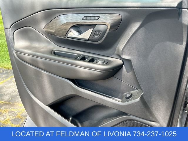 2023 GMC Terrain SLT - Photo 21