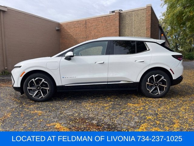 Used 2024 Chevrolet Equinox EV LT with VIN 3GN7DLRP8RS292305 for sale in Livonia, MI