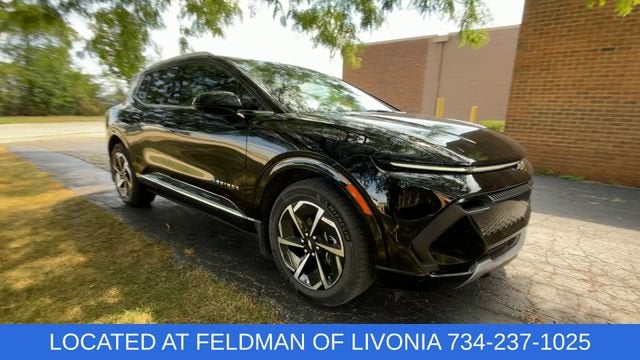 Used 2024 Chevrolet Equinox EV LT with VIN 3GN7DLRPXRS291043 for sale in Livonia, MI