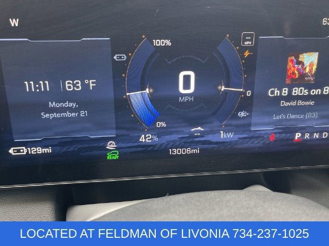 2024 Chevrolet Equinox EV LT - Photo 12