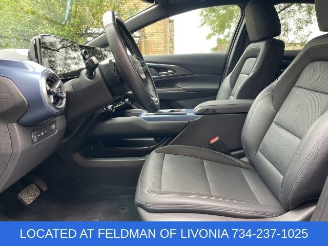 2024 Chevrolet Equinox EV LT - Photo 18