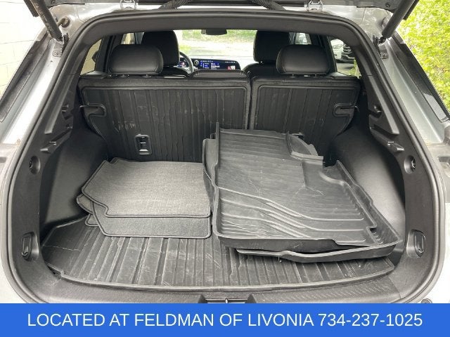2024 Chevrolet Equinox EV LT - Photo 24