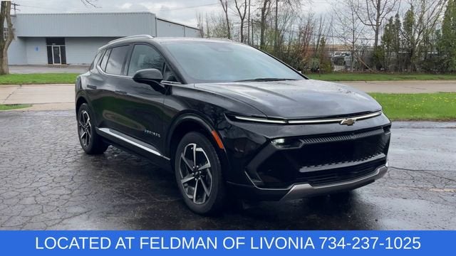 Used 2025 Chevrolet Equinox EV LT with VIN 3GN7DNRP8SS205438 for sale in Livonia, MI