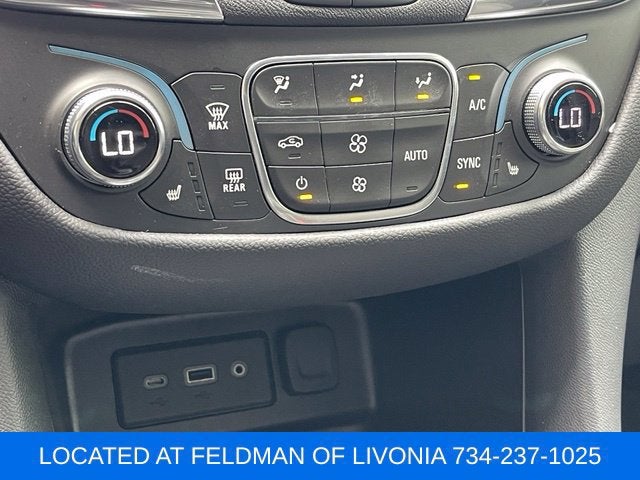 2023 Chevrolet Equinox LT - Photo 17