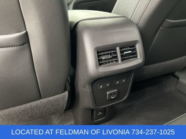 2024 Chevrolet Equinox Premier - Photo 21