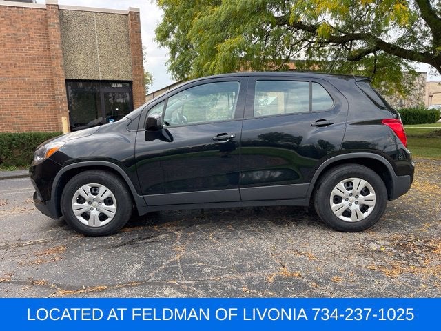 Used 2018 Chevrolet Trax LS with VIN 3GNCJKSB5JL297105 for sale in Livonia, MI