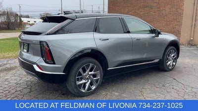 2025 Cadillac OPTIQ Luxury 1