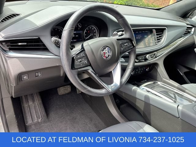 2024 Buick Enclave Essence
