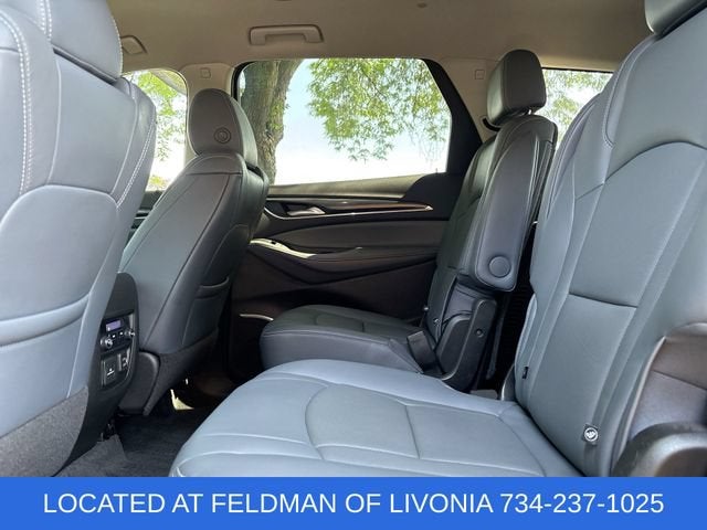 2020 Buick Enclave Essence