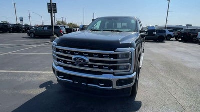 2023 Ford F-350SD Lariat