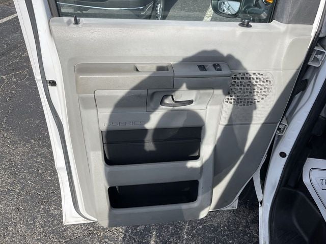 2014 Ford E-350SD Base