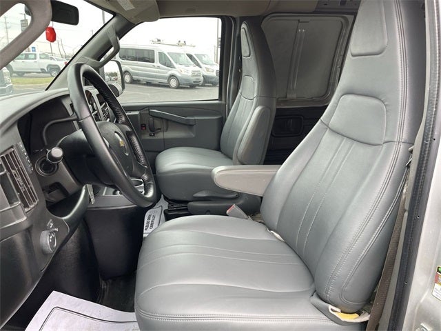 2020 Chevrolet Express 2500 Work Van Cargo