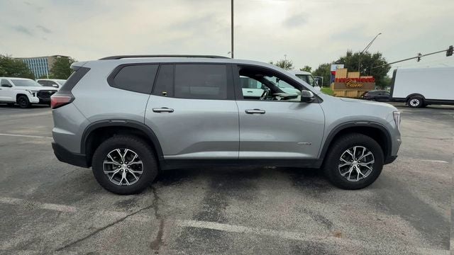 2024 GMC Acadia AT4