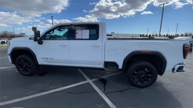 2024 GMC Sierra 2500HD AT4