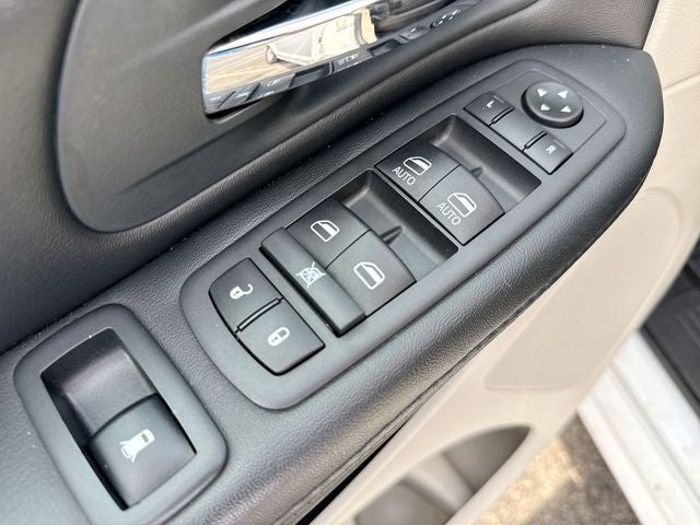 2020 Dodge Grand Caravan SE