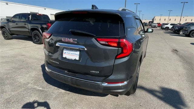2021 GMC Terrain SLT
