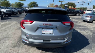 2024 GMC Terrain AT4