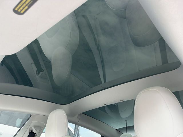 2022 Tesla Model 3 Base