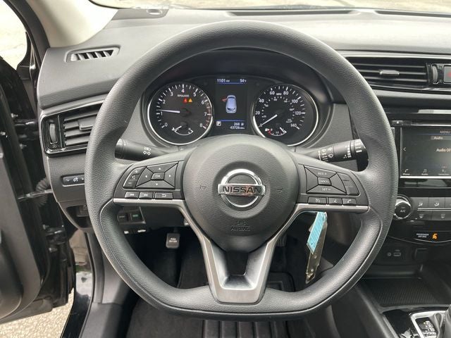 2022 Nissan Rogue Sport S