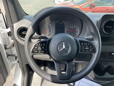 2024 Mercedes-Benz Sprinter 2500 Crew 144 WB