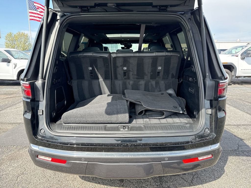 2022 Jeep Wagoneer Series III