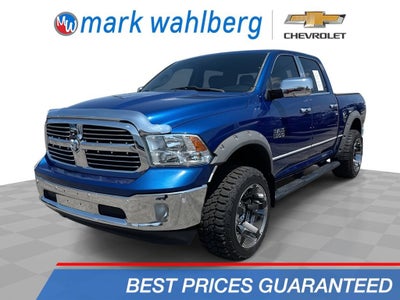 2017 RAM 1500 Big Horn Crew Cab 4x4 5'7" Box