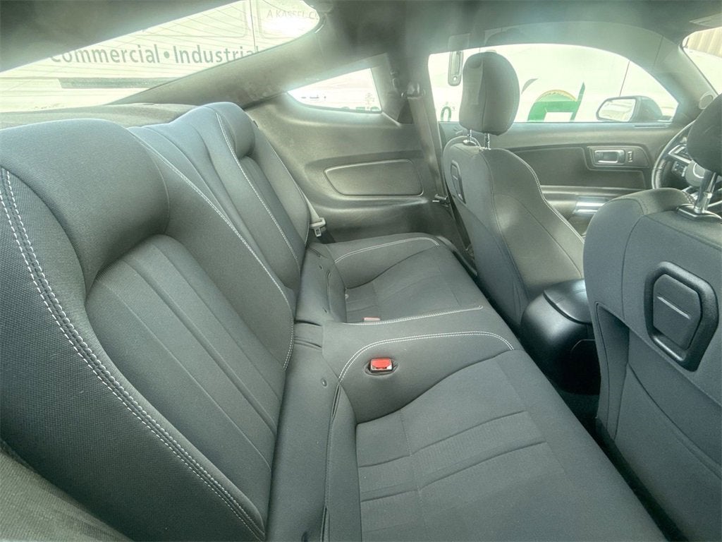 2021 Ford Mustang EcoBoost