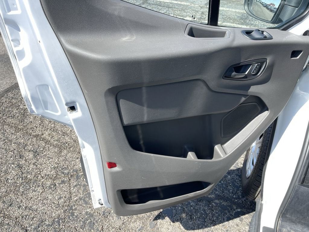2024 Ford Transit Passenger Wagon XL