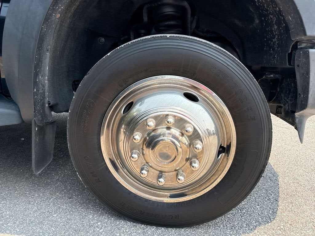 2008 Ford Super Duty F-550 DRW XL