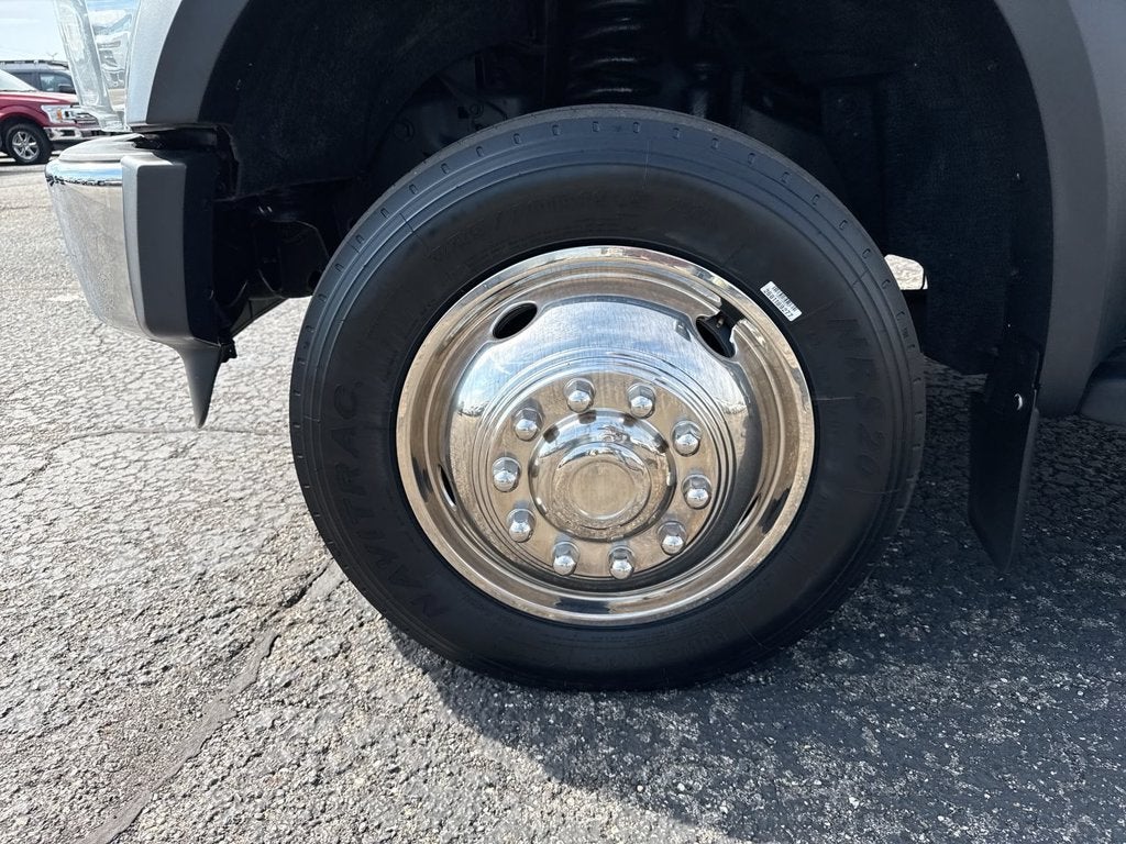 2008 Ford Super Duty F-550 DRW XL