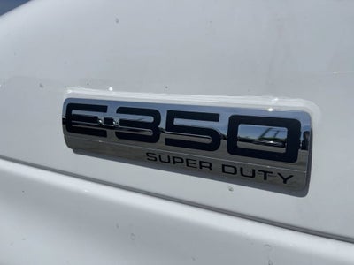2024 Ford E-Series Cutaway E-350 SRW 138" WB