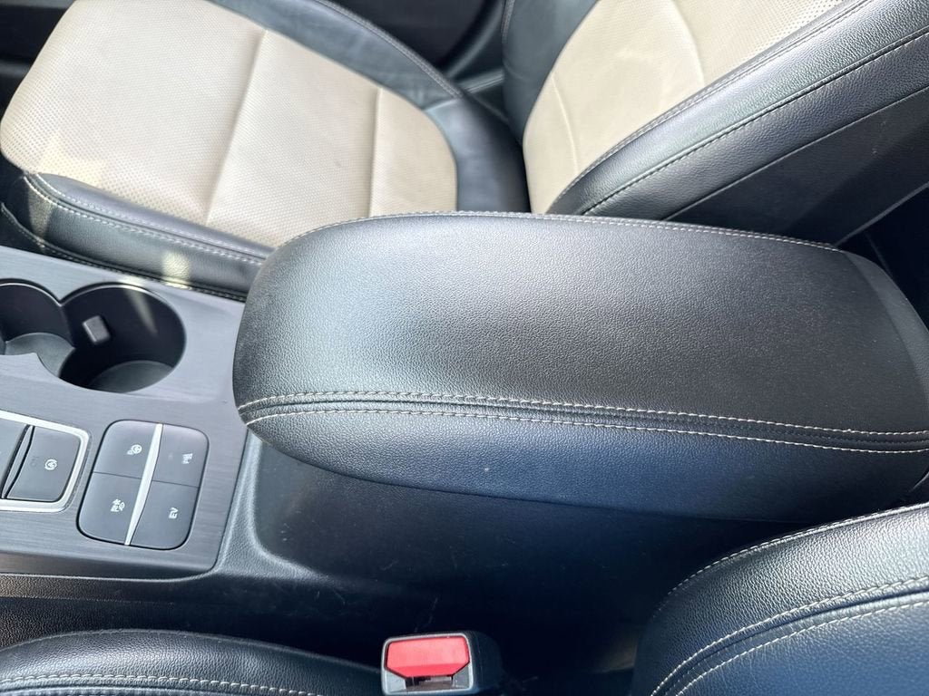 2022 Ford Escape Titanium Plug-In Hybrid