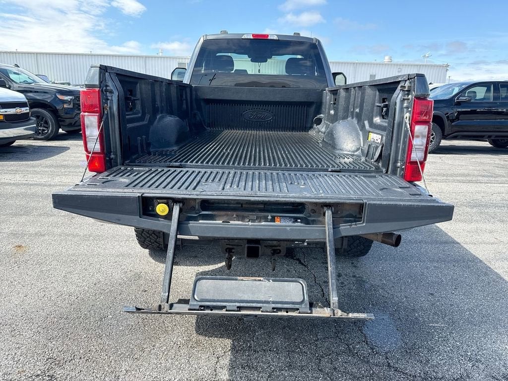 2020 Ford Super Duty F-350 SRW XLT