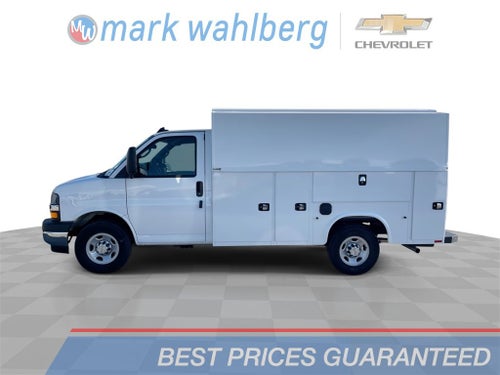 2025 Chevrolet Express Cutaway 3500 1WT
