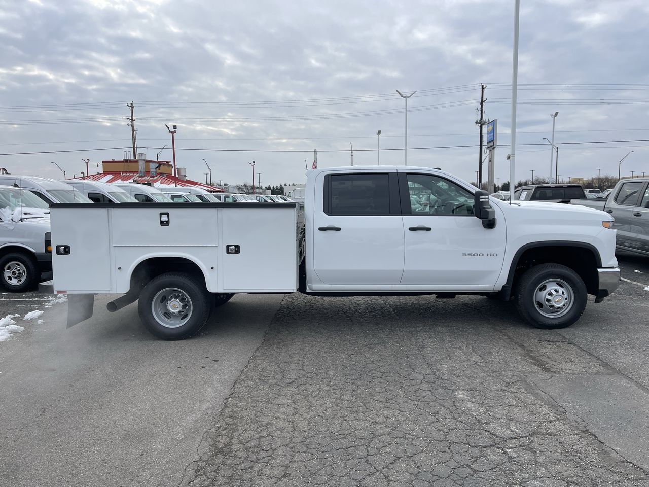 2026 Chevrolet Silverado 3500 HD Chassis Cab Work Truck