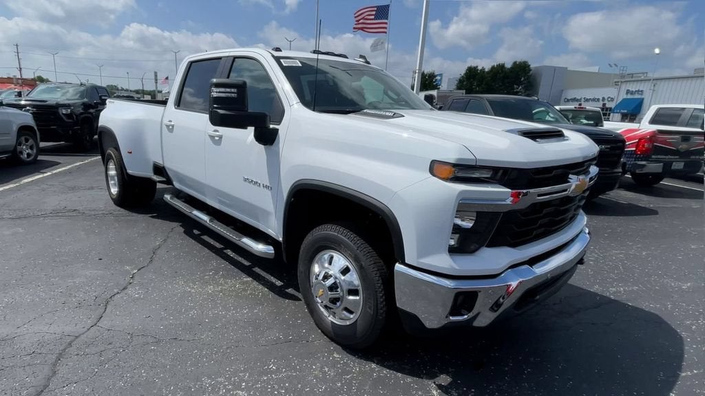 2026 Chevrolet Silverado 3500 HD LT DRW