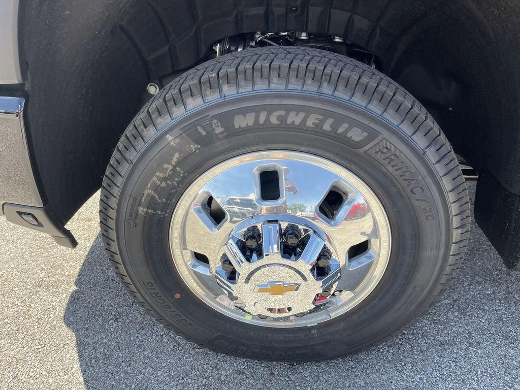 2026 Chevrolet Silverado 3500 HD High Country DRW