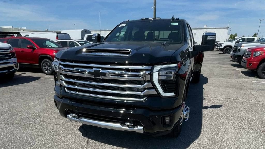 2026 Chevrolet Silverado 3500 HD High Country DRW