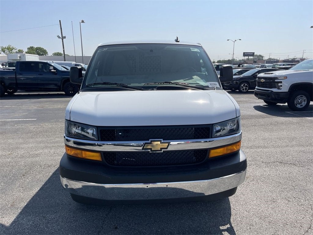 2025 Chevrolet Express Cargo 2500 WT
