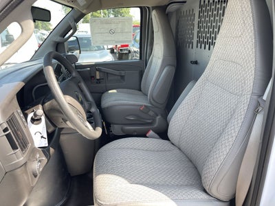 2025 Chevrolet Express Cargo 2500 WT