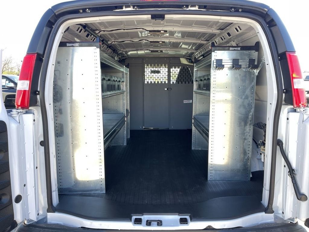 2026 Chevrolet Express Cargo WT