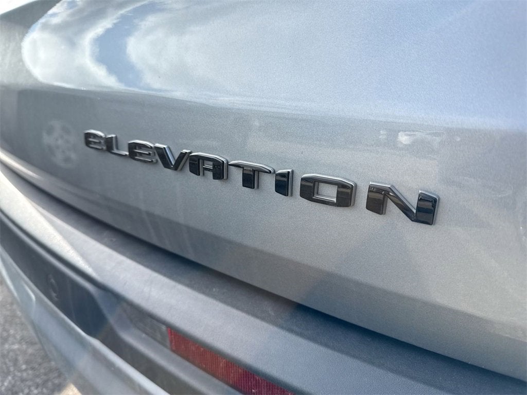 2024 GMC Acadia Elevation