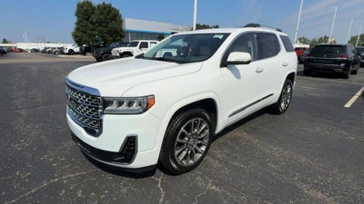 2023 GMC Acadia Denali