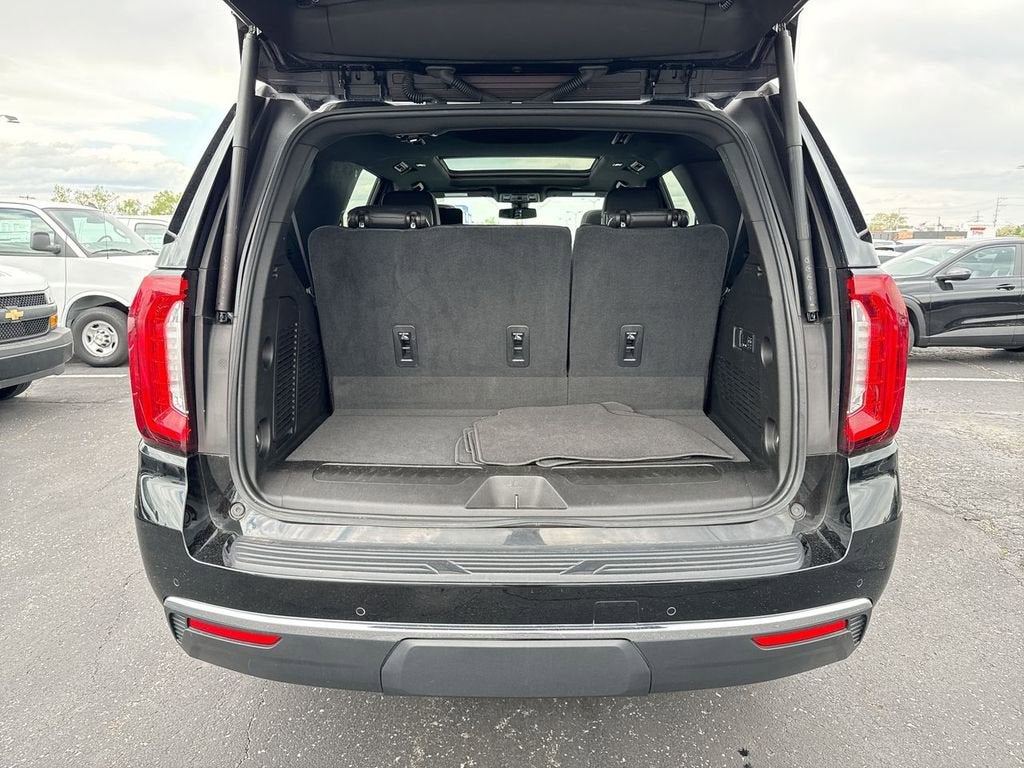 2021 GMC Yukon SLT