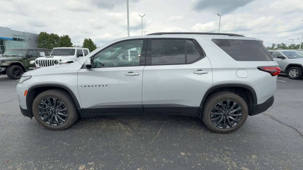 2022 Chevrolet Traverse RS
