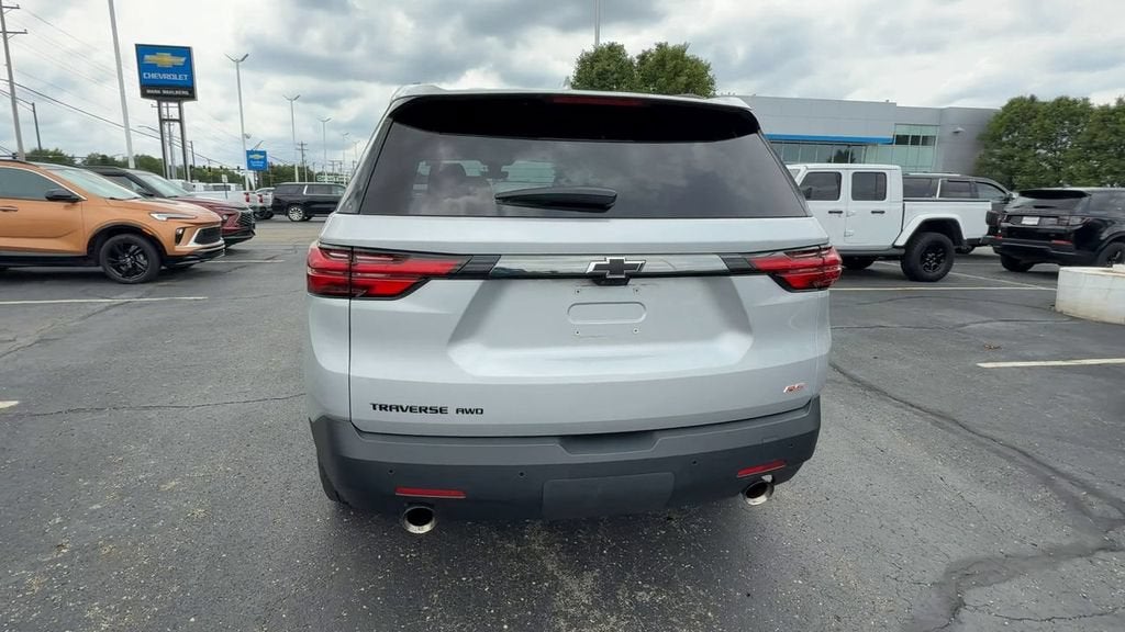 2022 Chevrolet Traverse RS