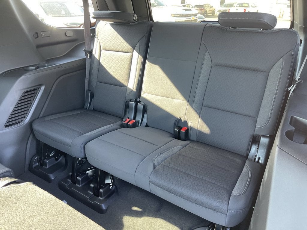 2027 Chevrolet Tahoe LS
