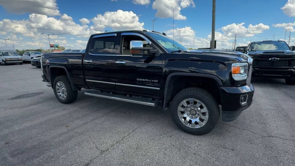 2017 GMC Sierra 2500 HD Denali
